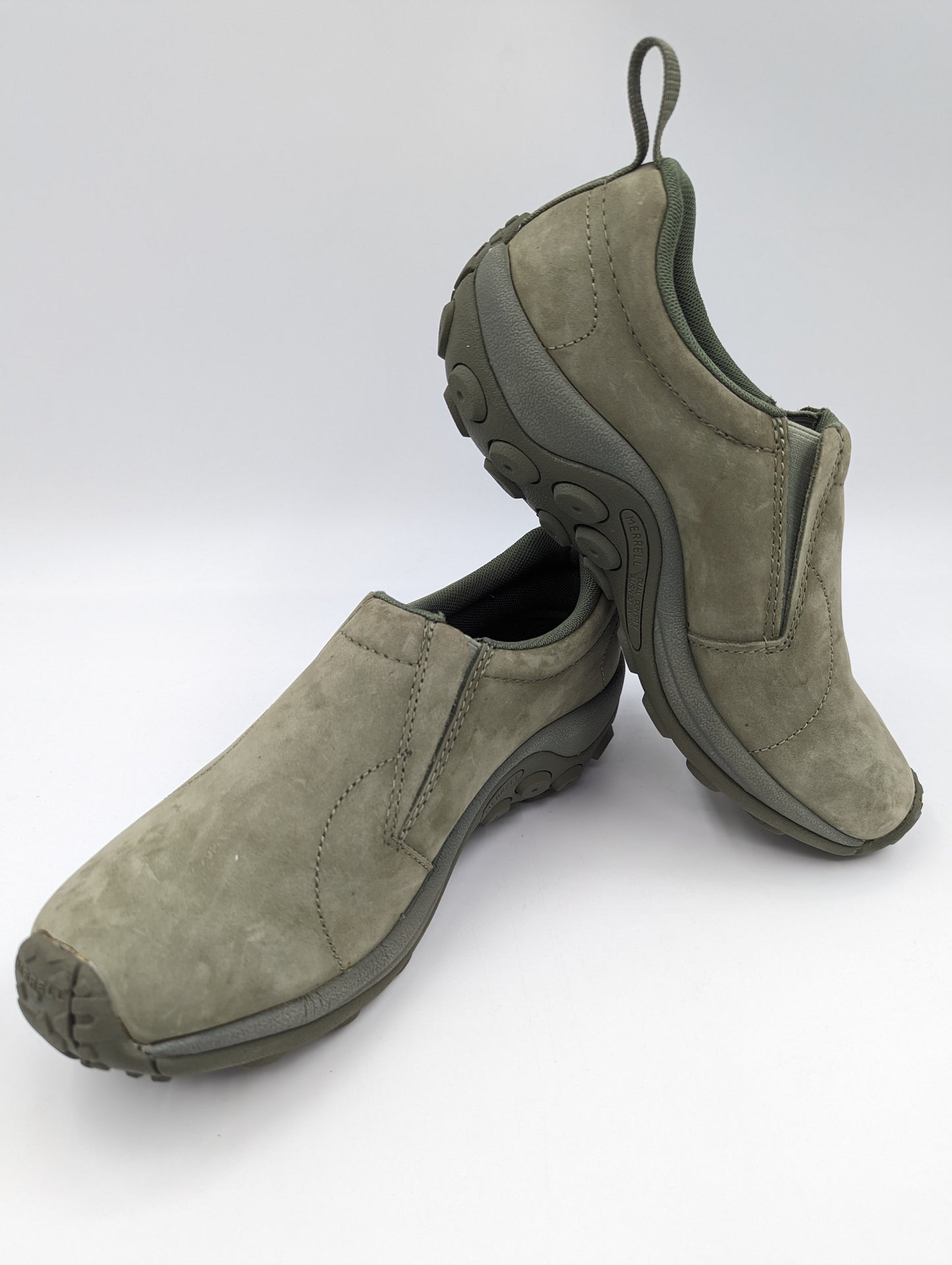 Merrel Slip on Dual Density Walk Suede Verde No 24