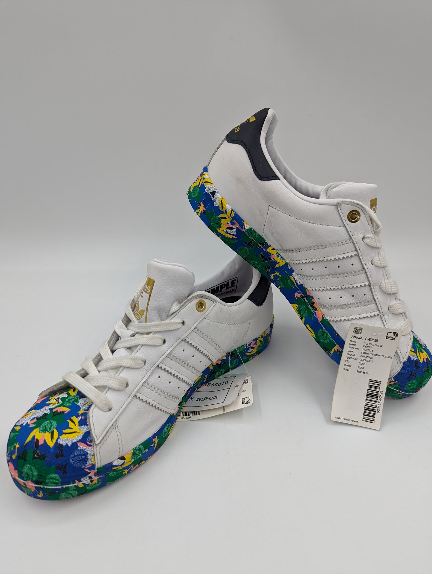 Adidas Superstar Casual Blanco Piel / Floral No 24