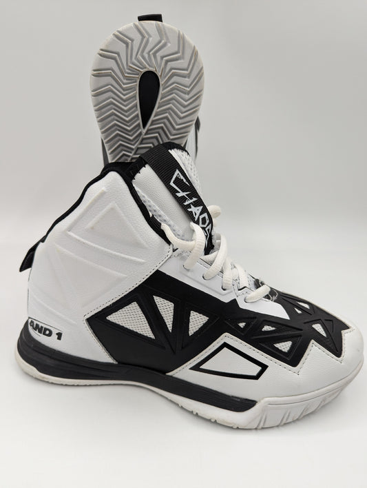 And 1 Basketball Bota Blanco / Negro No 23