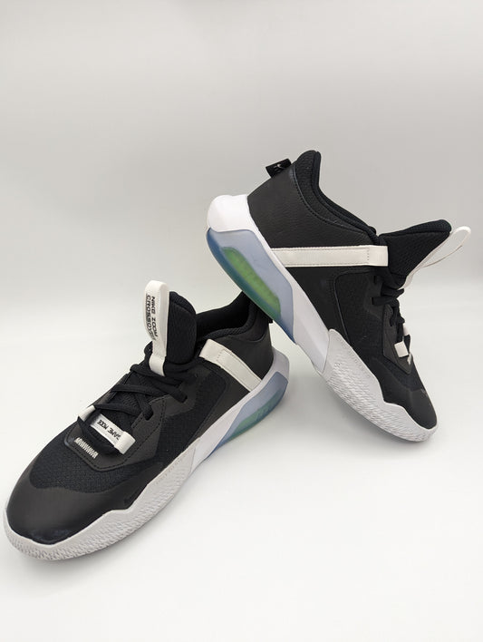 Nike Zoom Crossover Basketball Negro / Blanco No 24.5