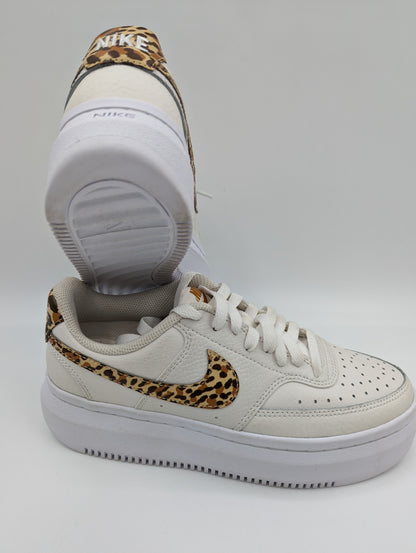 Nike Court Vision Casual Media Plataforma Beige / Blanco / Animal Print No 24.5