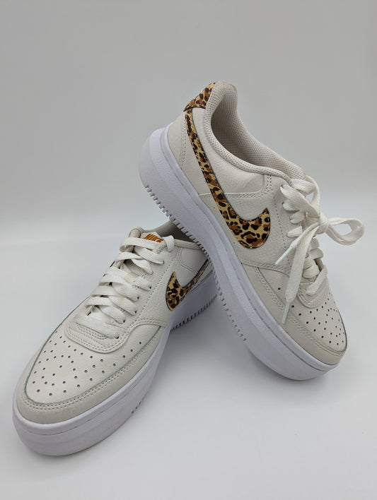 Nike Court Vision Casual Media Plataforma Beige / Blanco / Animal Print No 24.5
