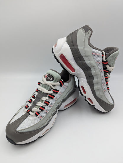 Nike Airmax 95 Casual / Training Gris / Rojo No 23.5