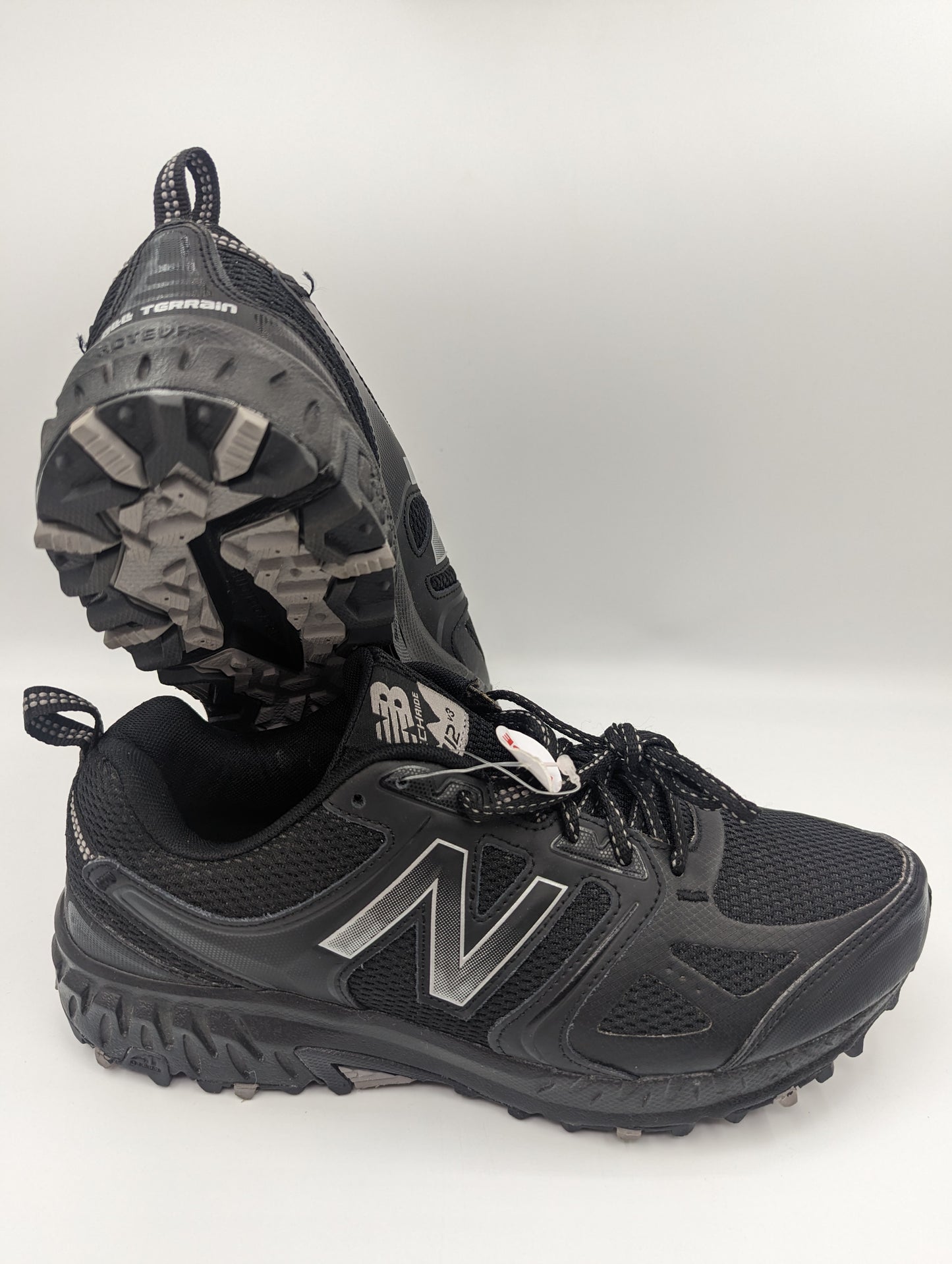 New Balance 412 v3 Running Trail Negro No 26