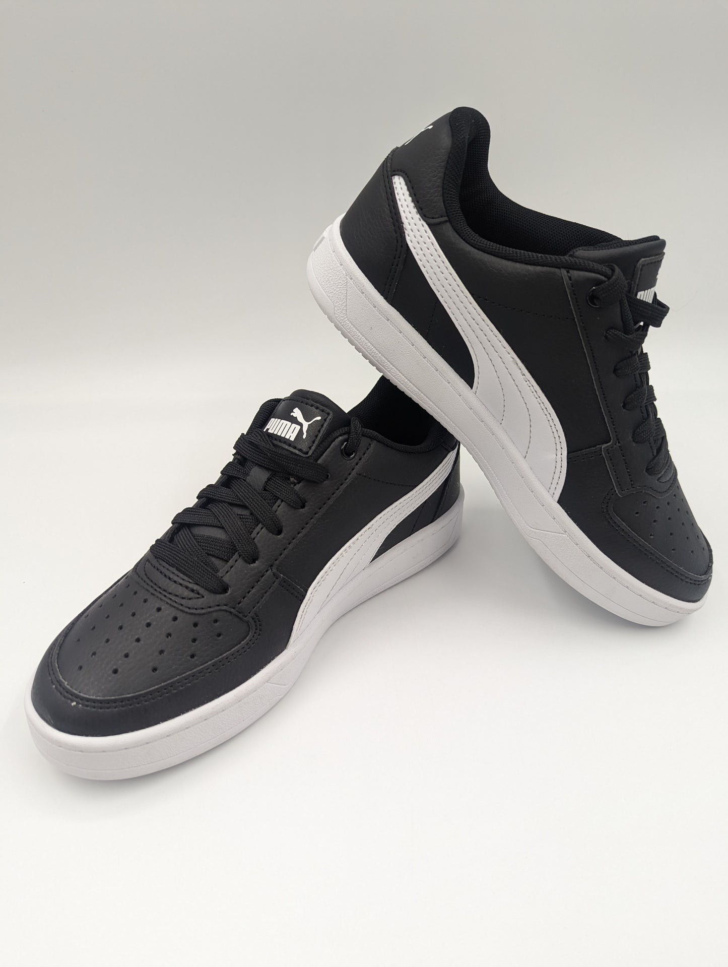 Puma Caven 2.0 Casual Negro / Blanco 22.5