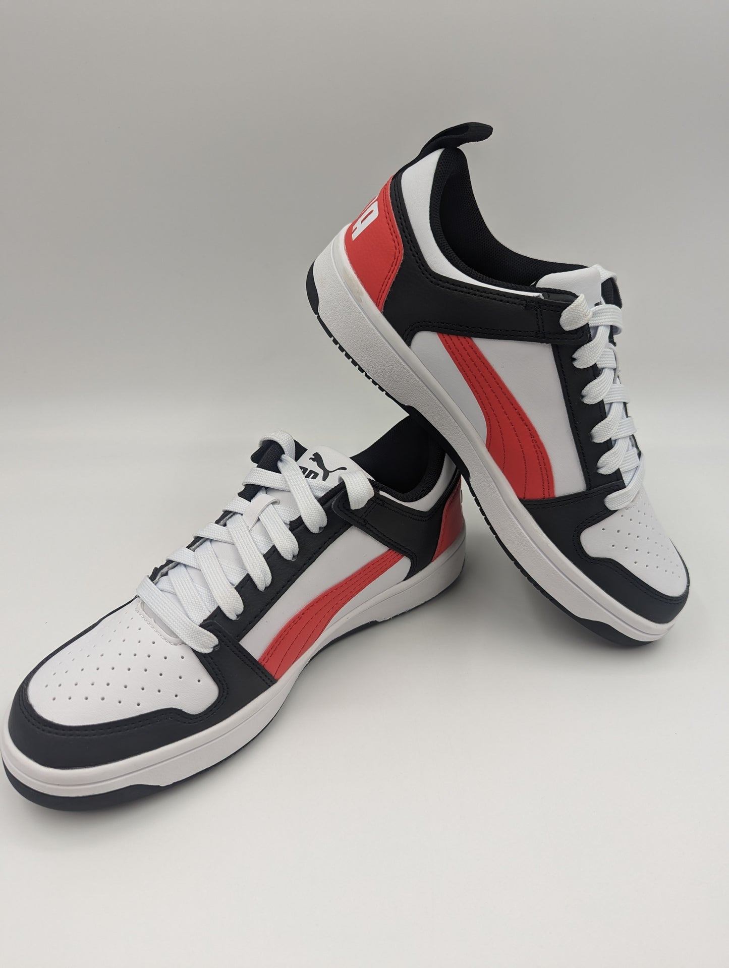 Pula rebound layout Casual Negro / Rojo / Blanco No 23
