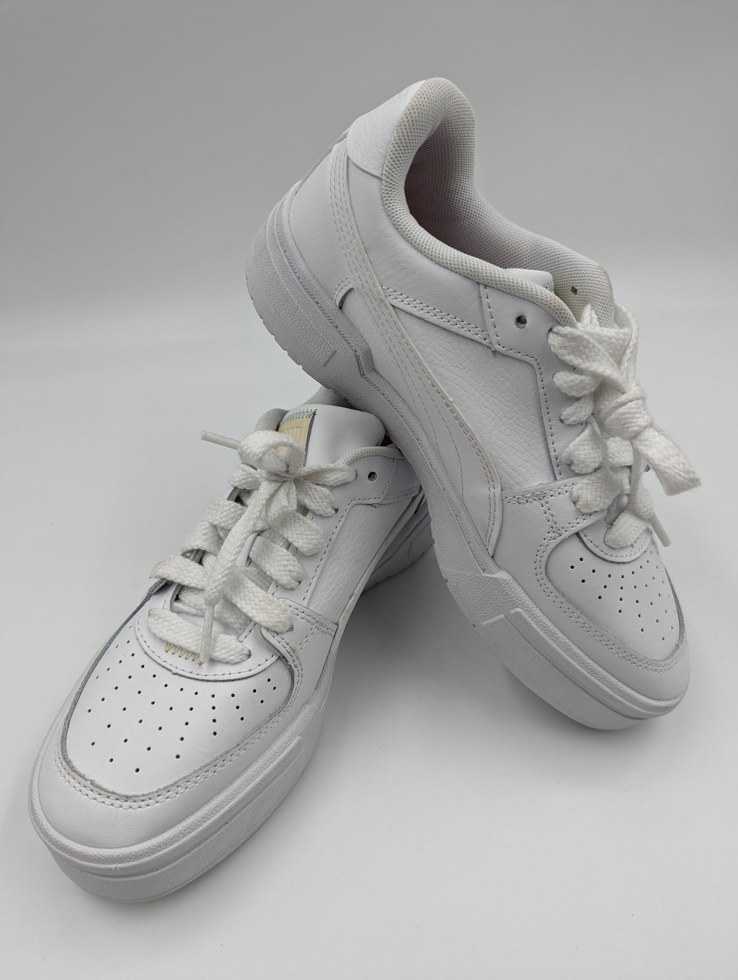Puma Carina Pro Casual Bordado Blanco No 23.5