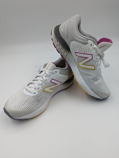 New Balance 520 Running / Training Gris / Blanco / Colors No 25