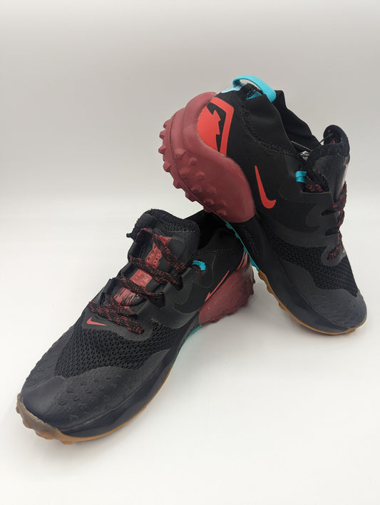 Nike Trail Wild Horse Running / Training Negro / Rojo No 25