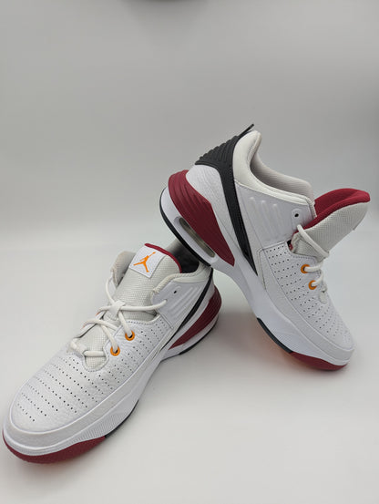 Jordan Aura Basketball Blanco / Gris / Rojo No 25.5