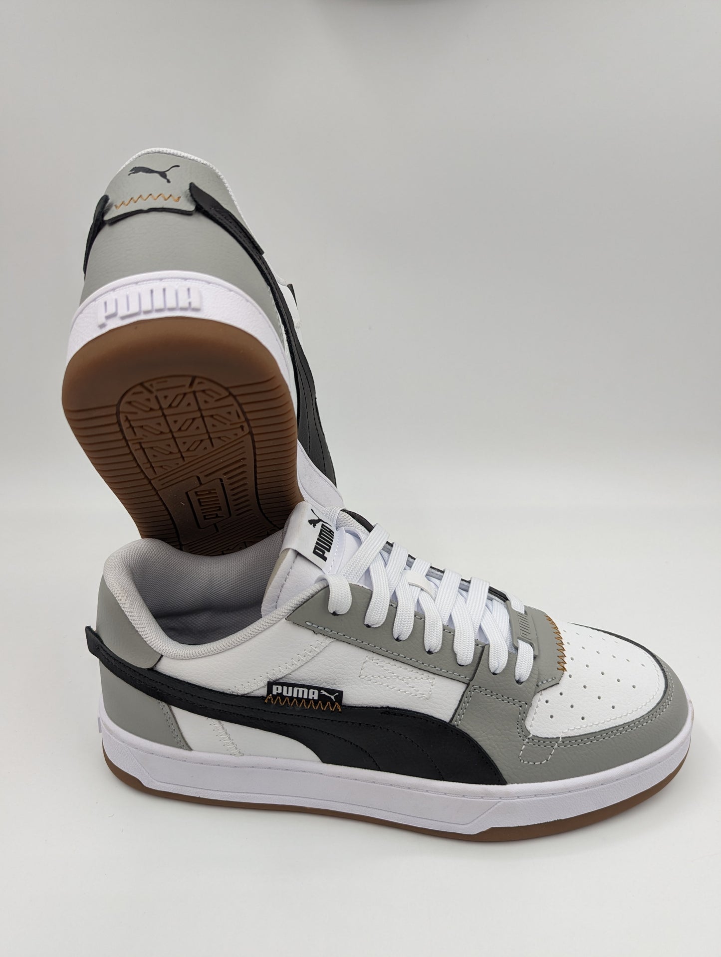 Puma Caven 2.0 Casual Blanco / Gris / Negro No 26