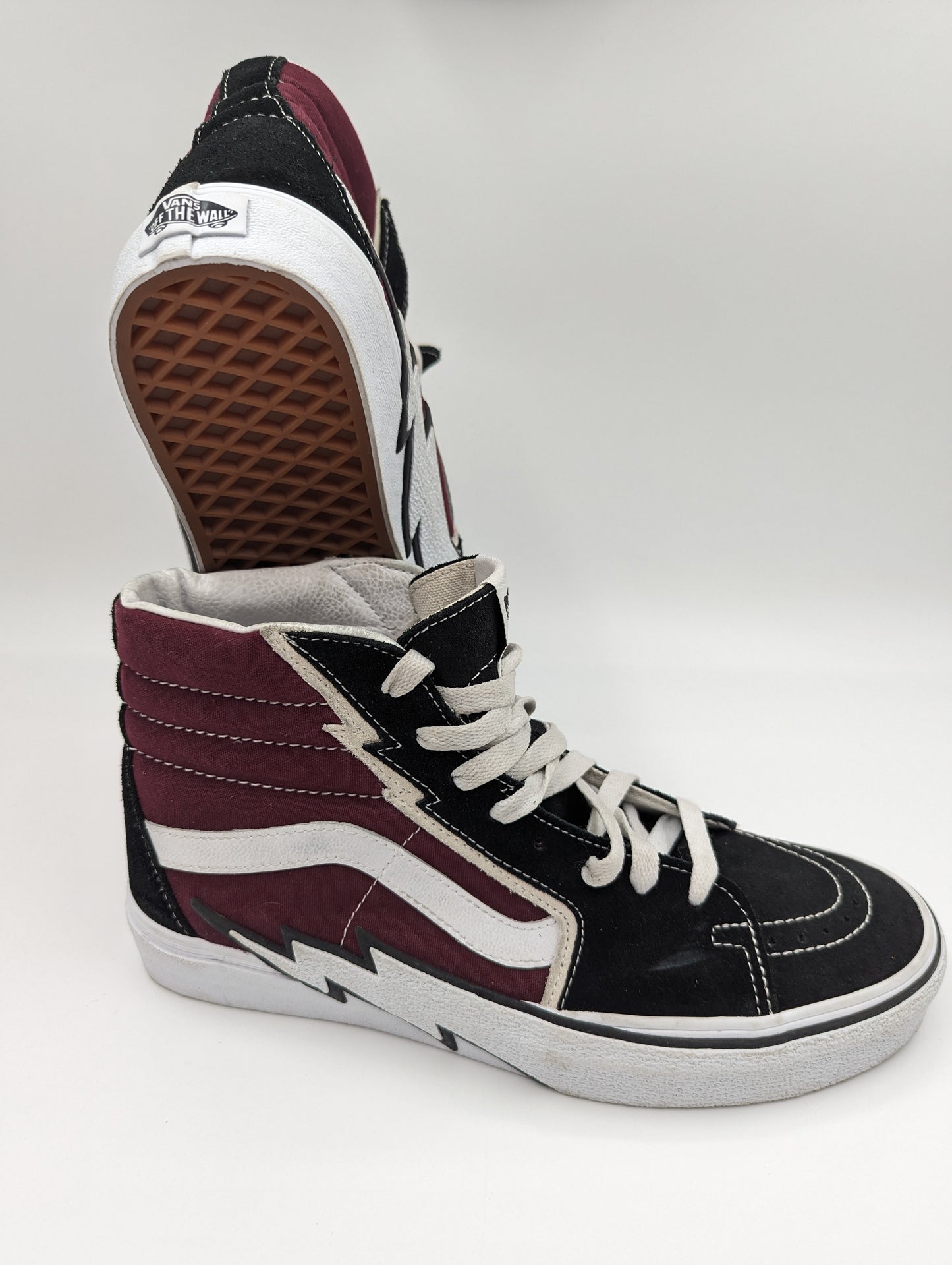 Vans Bota Alta Casual Vino / Negro No 26.5