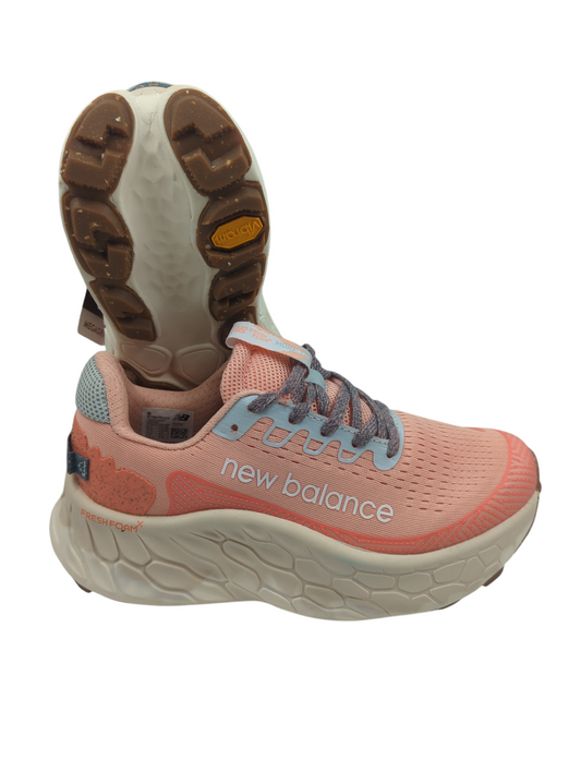 New Balance Fresh Foam X More Trail Running Casual Rosa / Beige No 23.5