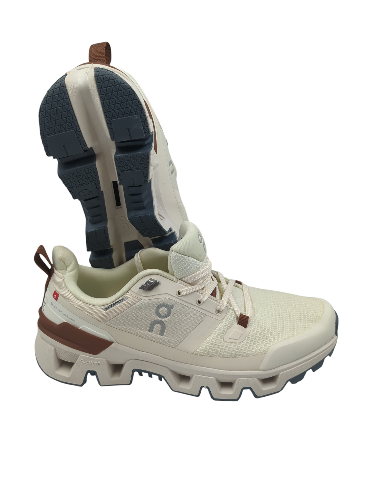 On CloudWander Running / Training Blanco / Crema / Cafe No 26