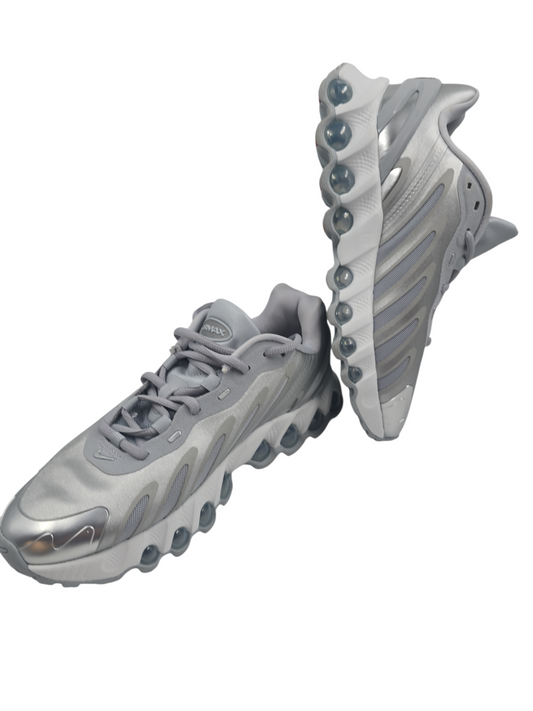 Nike Air Max DN8 Training Pro Plata No 24