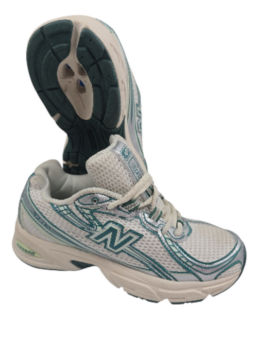 New Balance 740 Casual Training Verde / Beige No 22.5