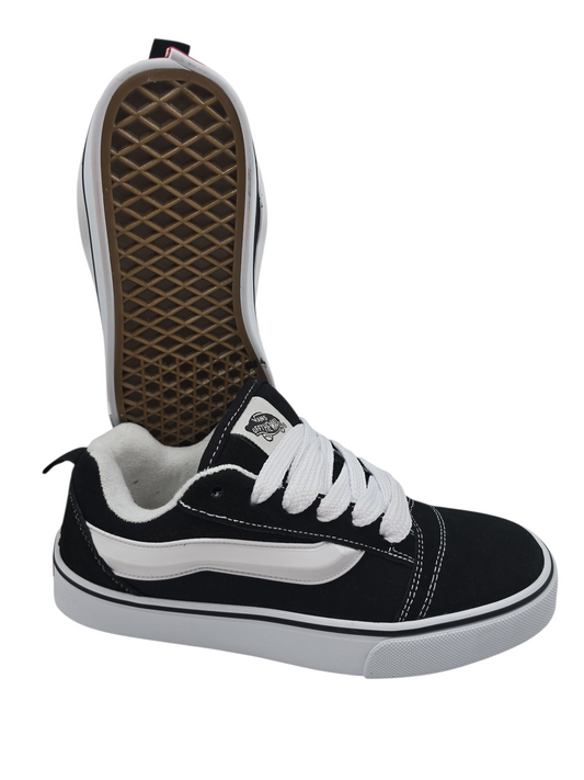 Vans Knu Skool Chunky Low Negro / Blanco No 26