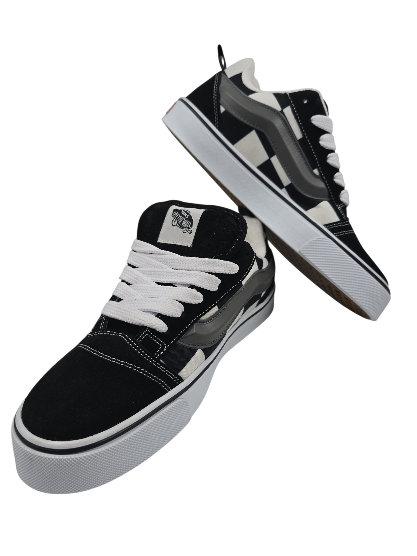Vans Knu Skool Skate / Casual Negro / Blanco No 26