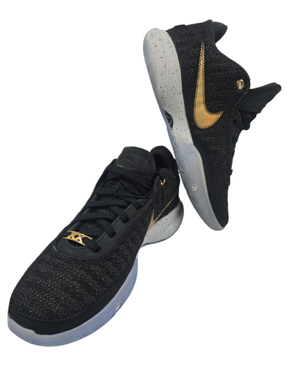 Nike Lebron XX Basketball Pro Negro / Dorado No 26.5